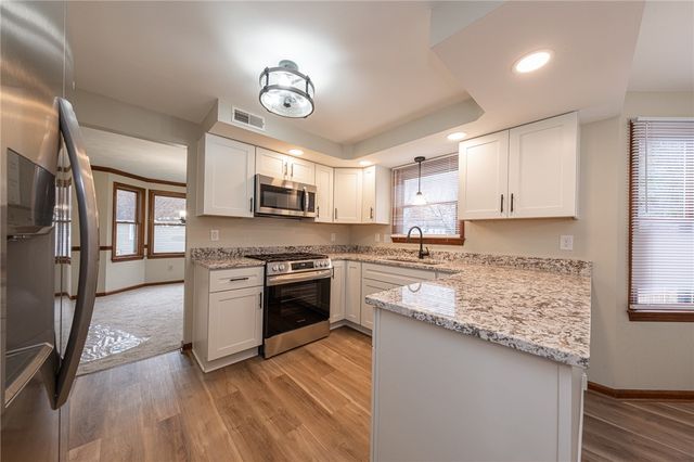 296 Lynn Ann, Plum Boro, PA 15068