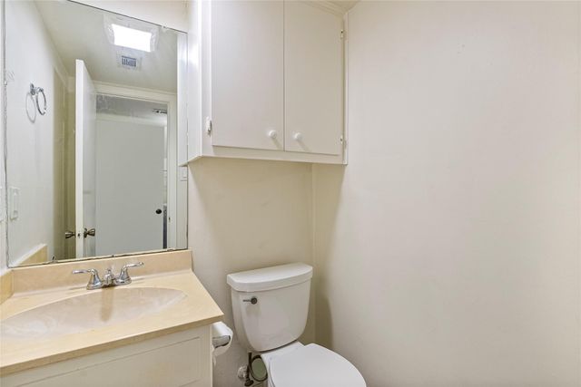 1105 Hermitage DR, Austin, TX 78753