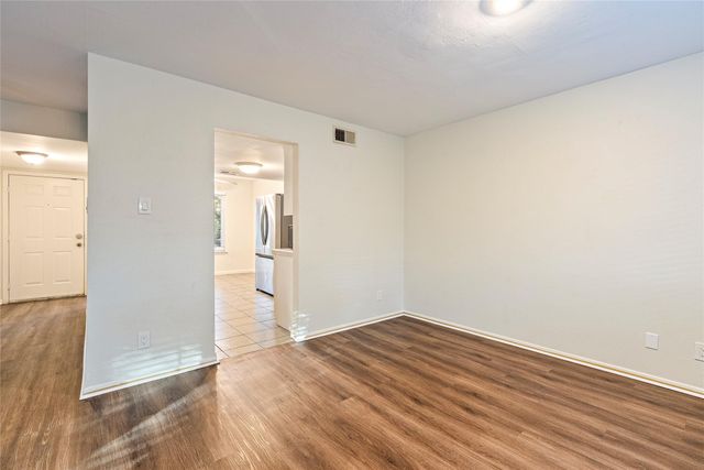 1105 Hermitage DR, Austin, TX 78753