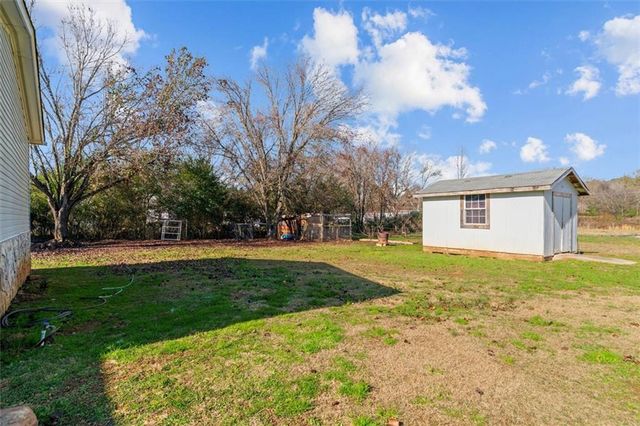 214 Nassau Circle, Chatsworth, GA 30705