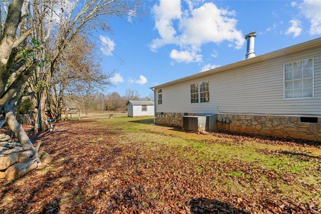 214 Nassau Circle, Chatsworth, GA 30705