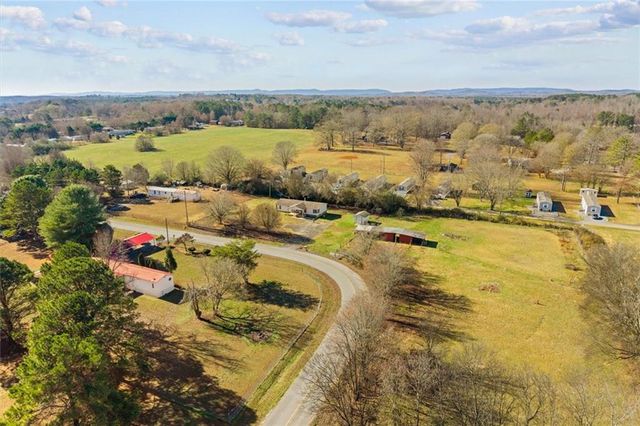 214 Nassau Circle, Chatsworth, GA 30705