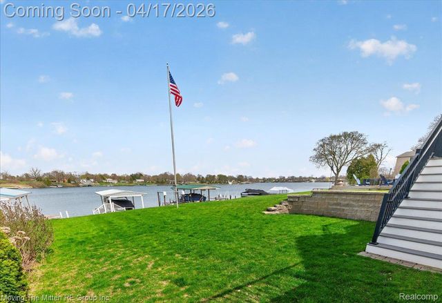 538 N Liberty Street, Belleville, MI 48111