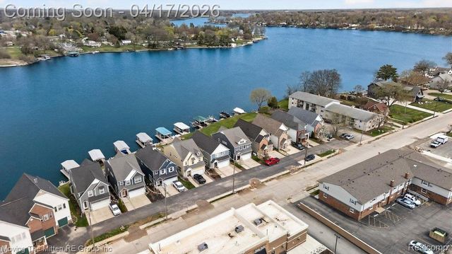 538 N Liberty Street, Belleville, MI 48111