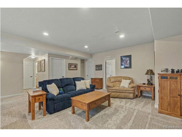 960 Norway Maple Dr, Loveland, CO 80538