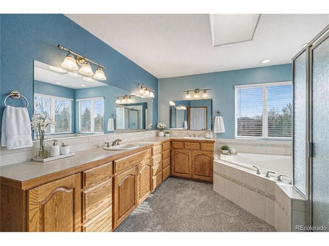 960 Norway Maple Dr, Loveland, CO 80538