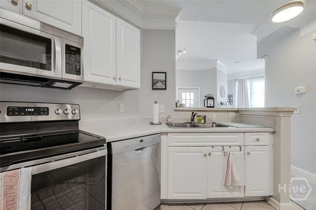 2131 Whitemarsh Way, Savannah, GA 31410