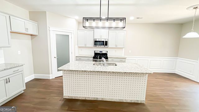 7663 Watson Circle, Locust Grove, GA 30248