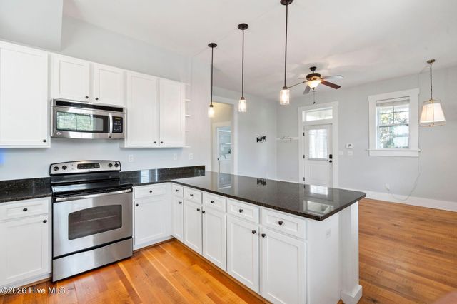823 Meadowsweet Lane, Leland, NC 28451
