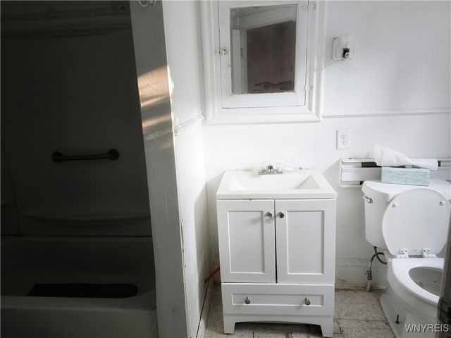 143 South Transit Street, Lockport City, NY 14094