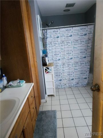 143 South Transit Street, Lockport City, NY 14094