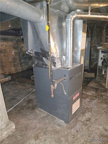 143 South Transit Street, Lockport City, NY 14094