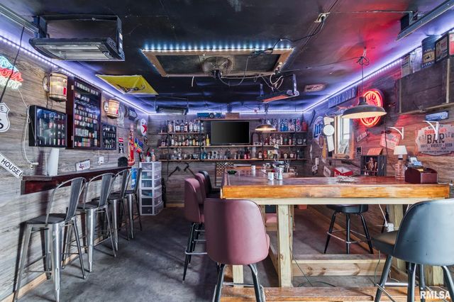 3226 Brunk Drive, Springfield, IL 62712