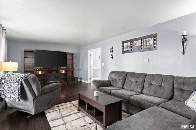 3226 Brunk Drive, Springfield, IL 62712