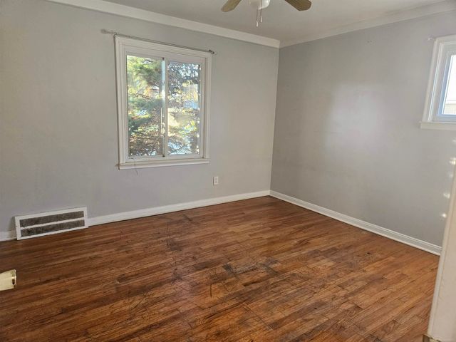 25672 Wiseman Street, Roseville, MI 48066