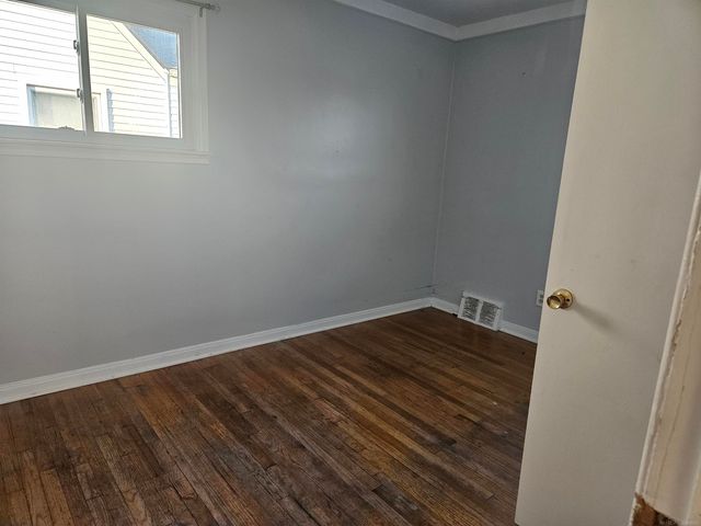 25672 Wiseman Street, Roseville, MI 48066