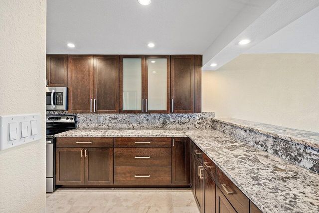 2400 Deer Creek Country Club Boulevard 609-1, Deerfield Beach, FL 33442