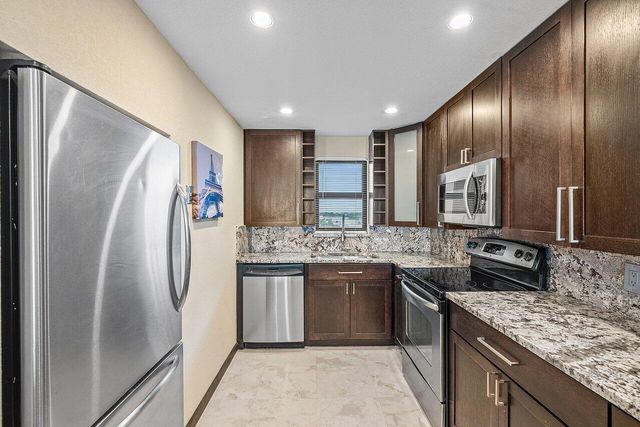 2400 Deer Creek Country Club Boulevard 609-1, Deerfield Beach, FL 33442