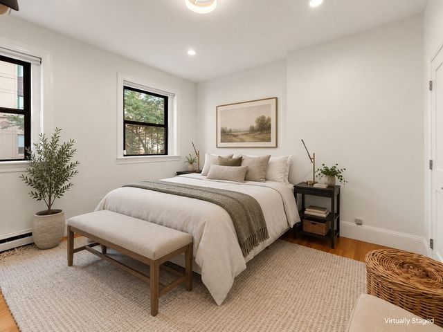 45 Saint Botolph Street 204, Boston, MA 02116