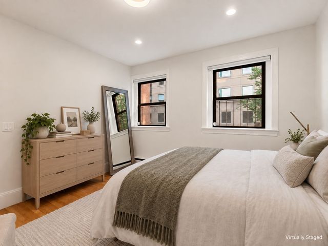 45 Saint Botolph Street 204, Boston, MA 02116