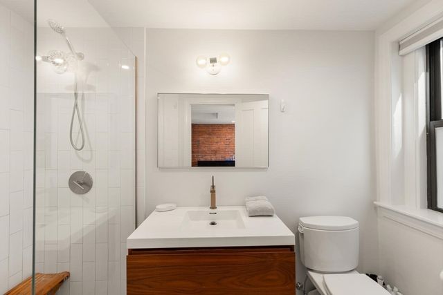 45 Saint Botolph Street 204, Boston, MA 02116