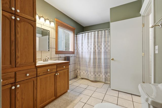 36112 N Pike Rd, Deer Park, WA 99006
