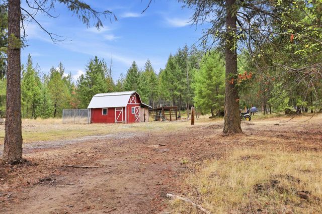 36112 N Pike Rd, Deer Park, WA 99006