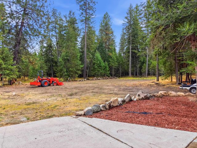 36112 N Pike Rd, Deer Park, WA 99006