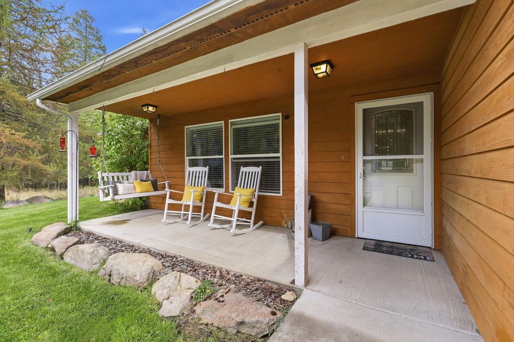 36112 N Pike Rd, Deer Park, WA 99006 photo 3