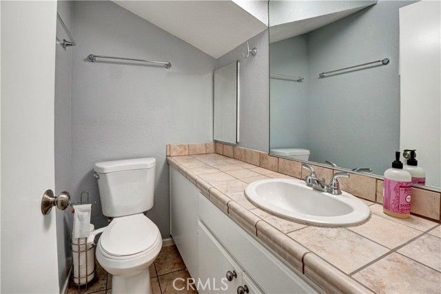 20155 Keswick 209, Winnetka (los Angeles), CA 91306