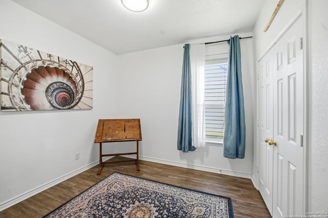 9831 Overlook Cyn, San Antonio, TX 78245