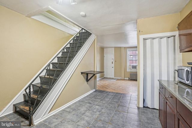 1527 EARL ST, Philadelphia, PA 19125