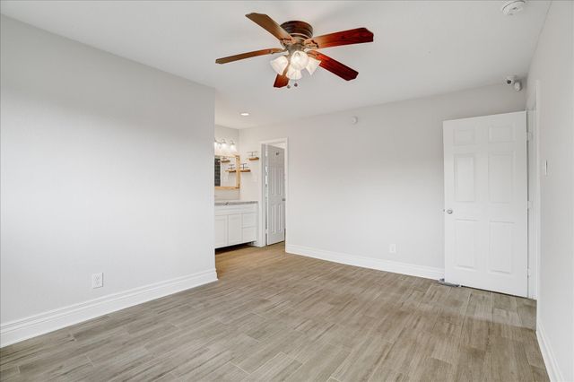 3205 Cemetery Road, Santa Fe, TX 77517