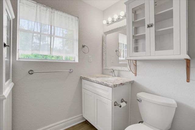 3205 Cemetery Road, Santa Fe, TX 77517