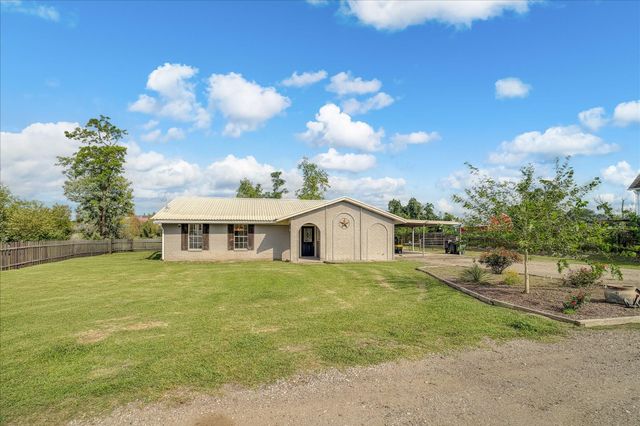 3205 Cemetery Road, Santa Fe, TX 77517
