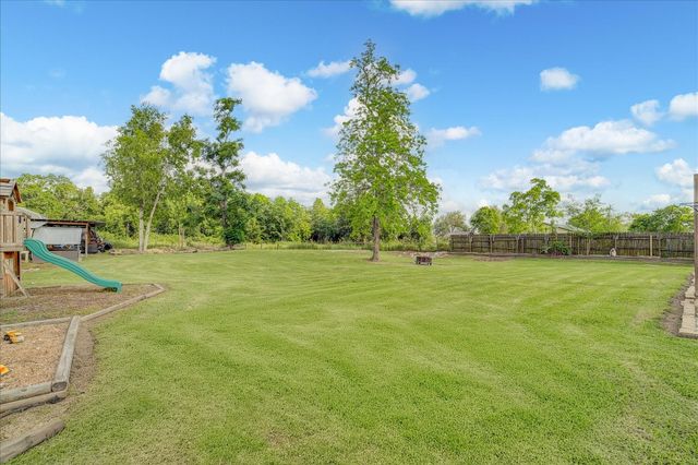3205 Cemetery Road, Santa Fe, TX 77517