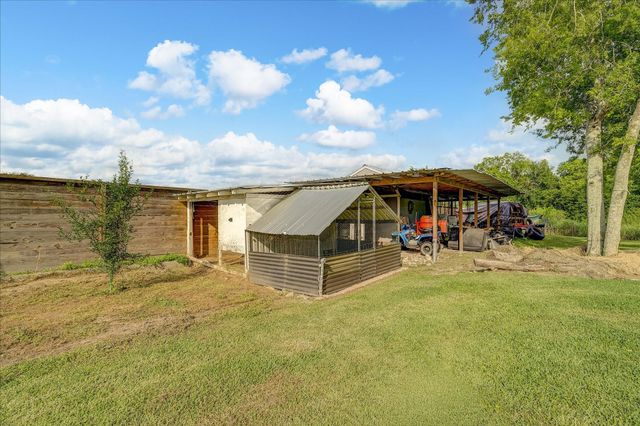 3205 Cemetery Road, Santa Fe, TX 77517