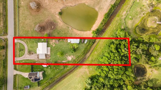 3205 Cemetery Road, Santa Fe, TX 77517