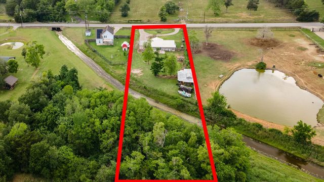 3205 Cemetery Road, Santa Fe, TX 77517