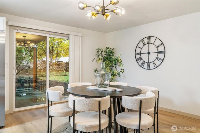 6714 Husky Way SE, Lacey, WA 98503