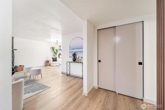 6714 Husky Way SE, Lacey, WA 98503