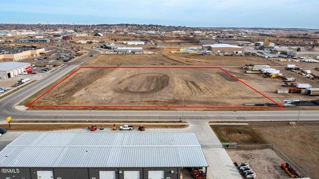 3102 Morrison Avenue, Bismarck, ND 58504 photo 5