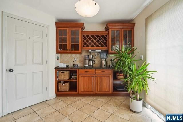 75 Myrtle Avenue 1, Edgewater, NJ 07020