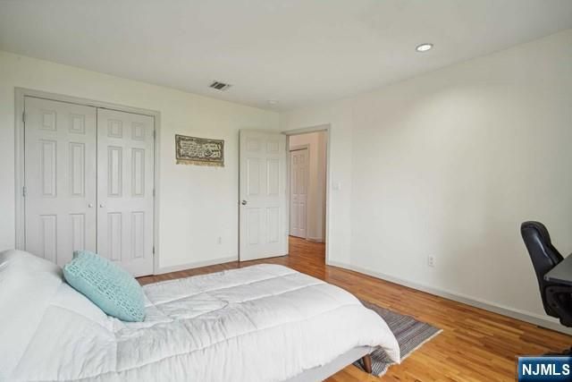 75 Myrtle Avenue 1, Edgewater, NJ 07020