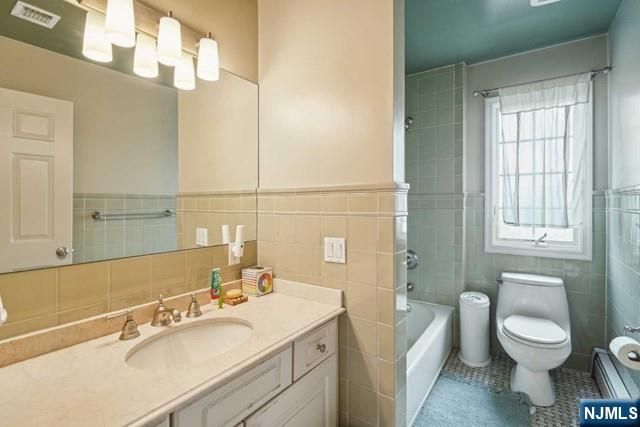 75 Myrtle Avenue 1, Edgewater, NJ 07020