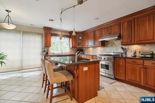 75 Myrtle Avenue 1, Edgewater, NJ 07020