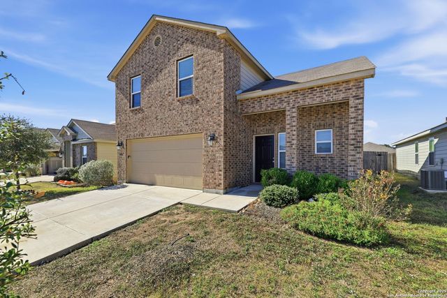9425 Apple Ridge Ln, San Antonio, TX 78239