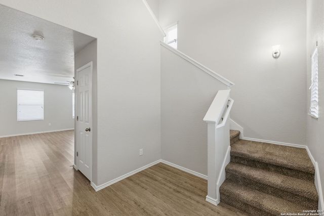 9425 Apple Ridge Ln, San Antonio, TX 78239