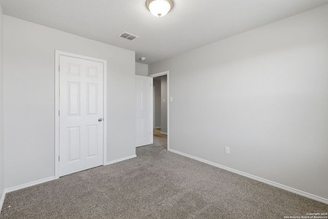 9425 Apple Ridge Ln, San Antonio, TX 78239