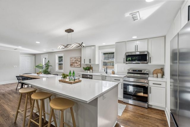 1871 Grimball Road, Charleston, SC 29412